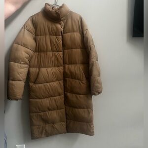 Women’s puffer jacket